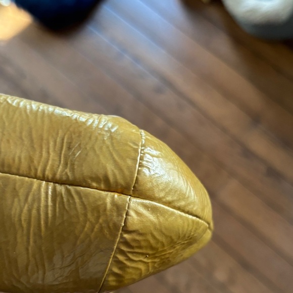 Coach KRISTIN Gold Leather Slouchy Shoulder Bag – 2010, Soft Butter Leather - Picture 7 of 12